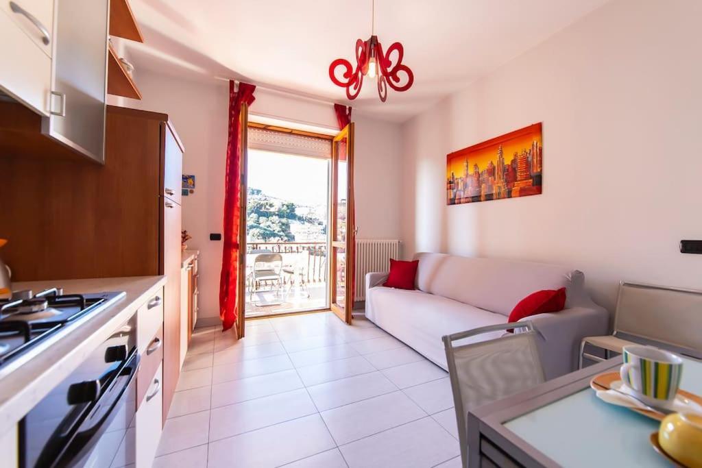 Appartement Casa Lisara à San Lorenzo al Mare Extérieur photo