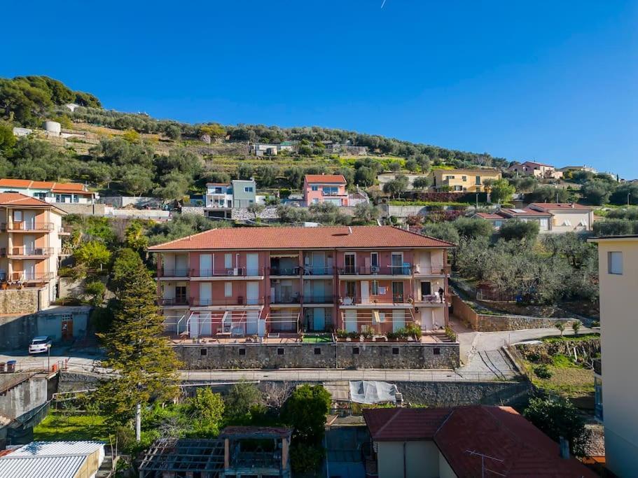 Appartement Casa Lisara à San Lorenzo al Mare Extérieur photo